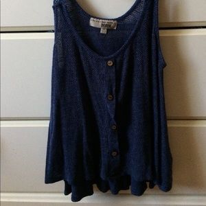 BLUE FLOWY TOP